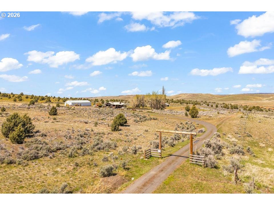 25887 Weberg Road Paulina, OR 97751 - Photo 2 of 38