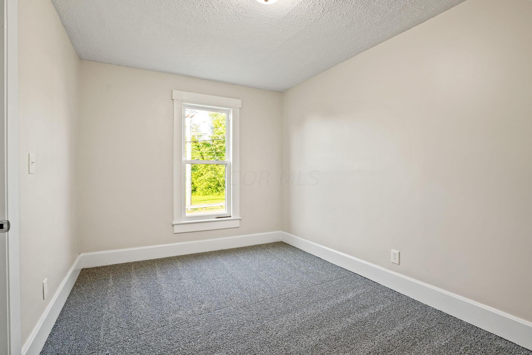1958 Cherry Valley Road Newark, OH 43055 - Photo 12 of 21 12-web-or-mls-DSC09583