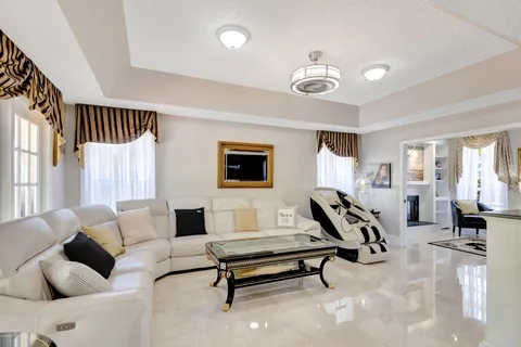 $999,000 | 3202 Southwest Holly Lane, Palm City, FL 34990