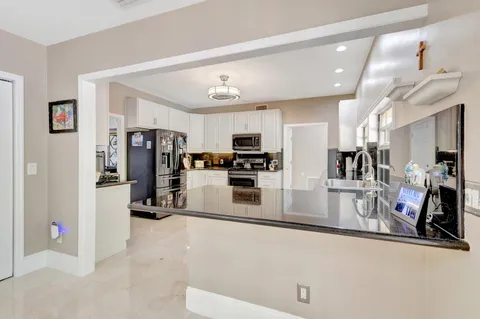 $999,000 | 3202 Southwest Holly Lane, Palm City, FL 34990