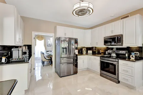 $999,000 | 3202 Southwest Holly Lane, Palm City, FL 34990