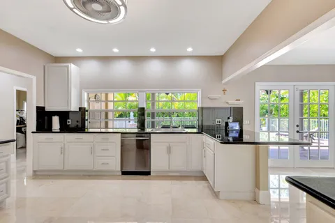 $999,000 | 3202 Southwest Holly Lane, Palm City, FL 34990