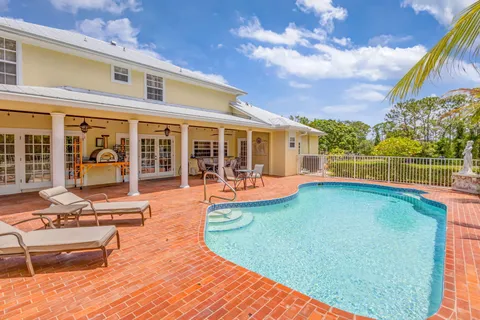 $999,000 | 3202 Southwest Holly Lane, Palm City, FL 34990