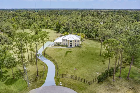 $999,000 | 3202 Southwest Holly Lane, Palm City, FL 34990