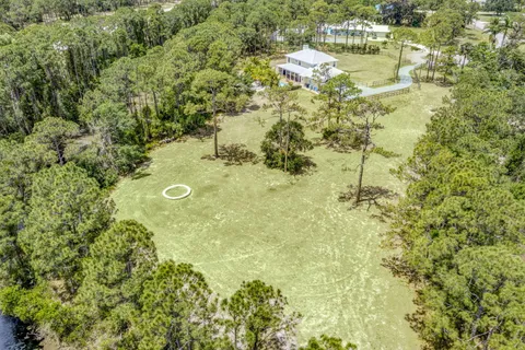 $999,000 | 3202 Southwest Holly Lane, Palm City, FL 34990