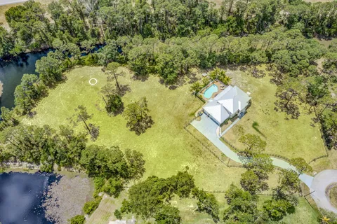$999,000 | 3202 Southwest Holly Lane, Palm City, FL 34990