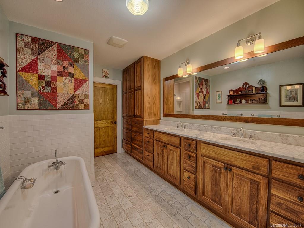 766 Saunook Road Waynesville, NC 28786 - Photo 16 of 27