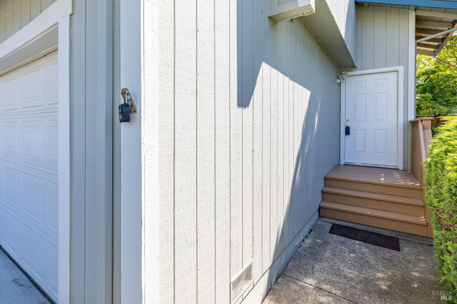 23 Meridian Circle Rohnert Park, CA 94928 - Photo 3 of 42
