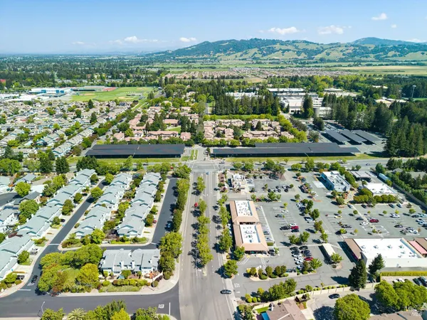 $585,000 | 23 Meridian Circle, Rohnert Park, CA 94928