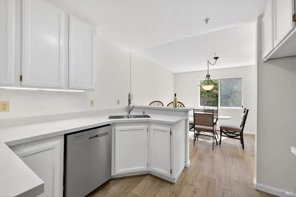 $585,000 | 23 Meridian Circle, Rohnert Park, CA 94928