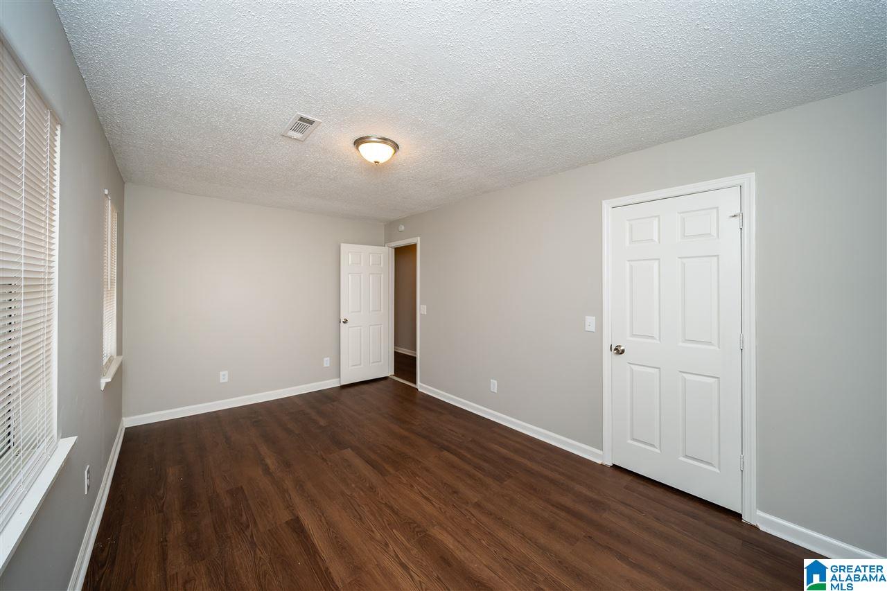 1409 Mary Street Jasper, AL 35501 - Photo 5 of 13