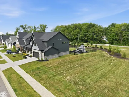 $875,900 | 19885 Boulder Brk Lane, Westfield, IN 46074