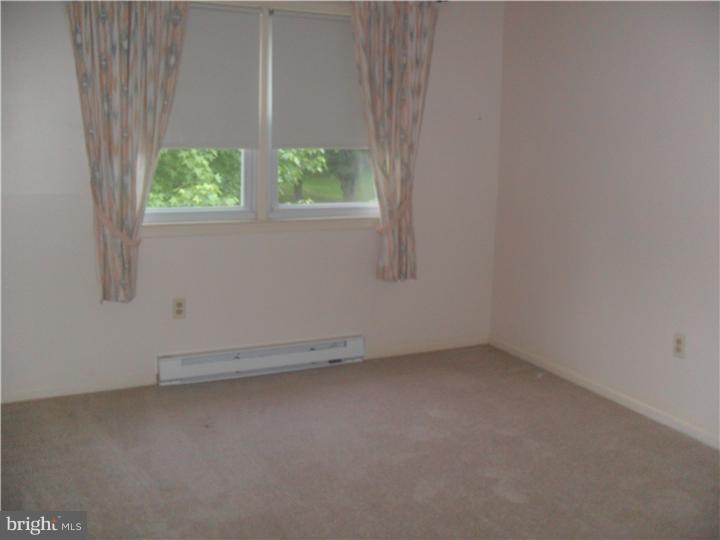 948 Crest Road Lansdale, PA 19446 - Photo 21 of 25 Bedroom