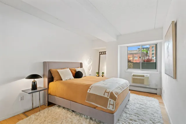 $965,000 | 300 West 145th Street, Unit 1N | Central Harlem