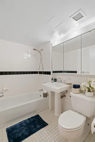 $965,000 | 300 West 145th Street, Unit 1N | Central Harlem