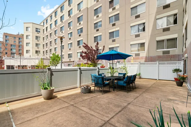 $965,000 | 300 West 145th Street, Unit 1N | Central Harlem