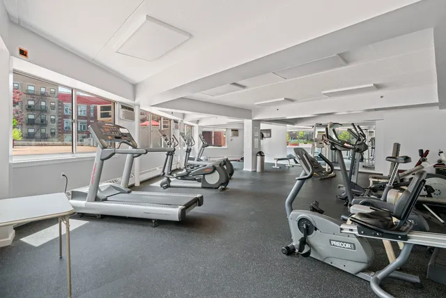 $965,000 | 300 West 145th Street, Unit 1N | Central Harlem