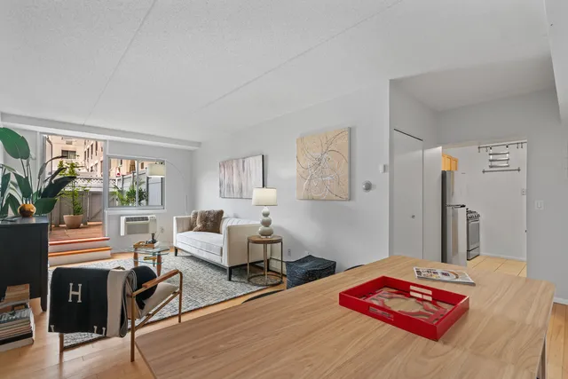 $965,000 | 300 West 145th Street, Unit 1N | Central Harlem