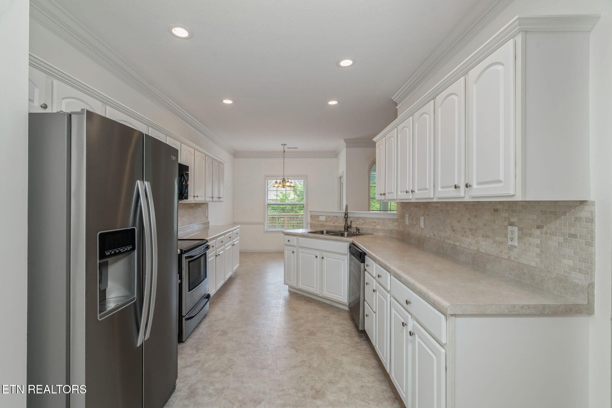 111 Devanshire Court Oak Ridge, TN 37830 - Photo 19 of 41 Gallery Image 19