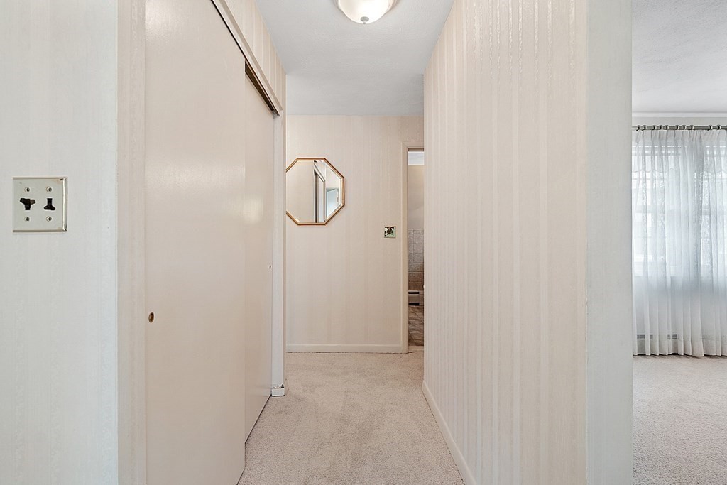 1 Dublin Road Peabody, MA 01960 - Photo 11 of 38 Gallery Image 11
