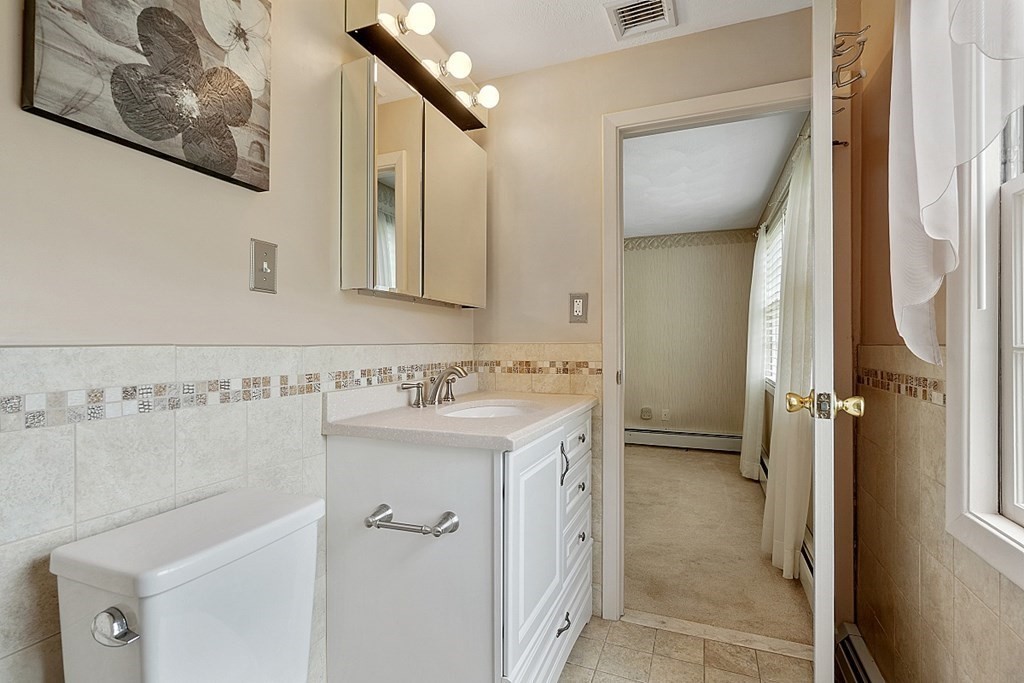 1 Dublin Road Peabody, MA 01960 - Photo 21 of 38 Gallery Image 21