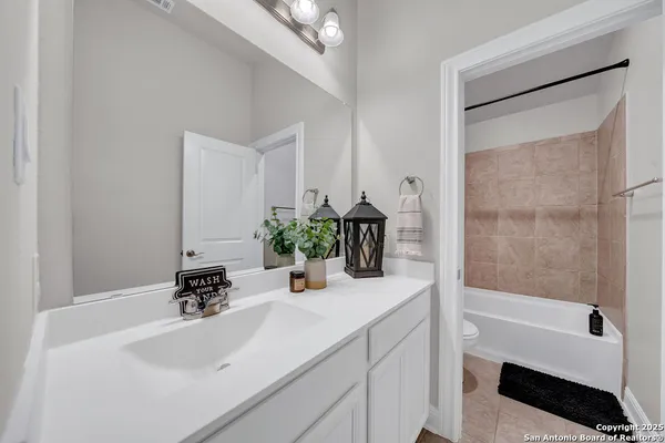 $3,600 | 3527 Grace Way, San Antonio, TX 78261