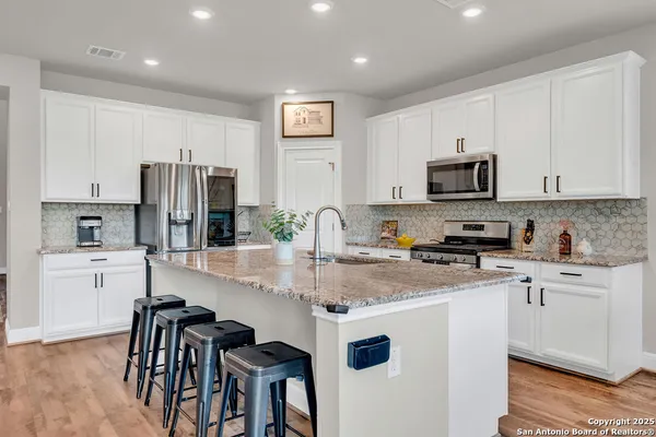 $3,600 | 3527 Grace Way, San Antonio, TX 78261