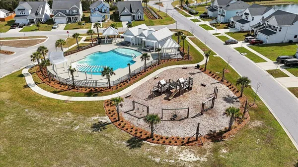 $429,900 | 210 Wappoo Trce Lane, Summerville, SC 29486