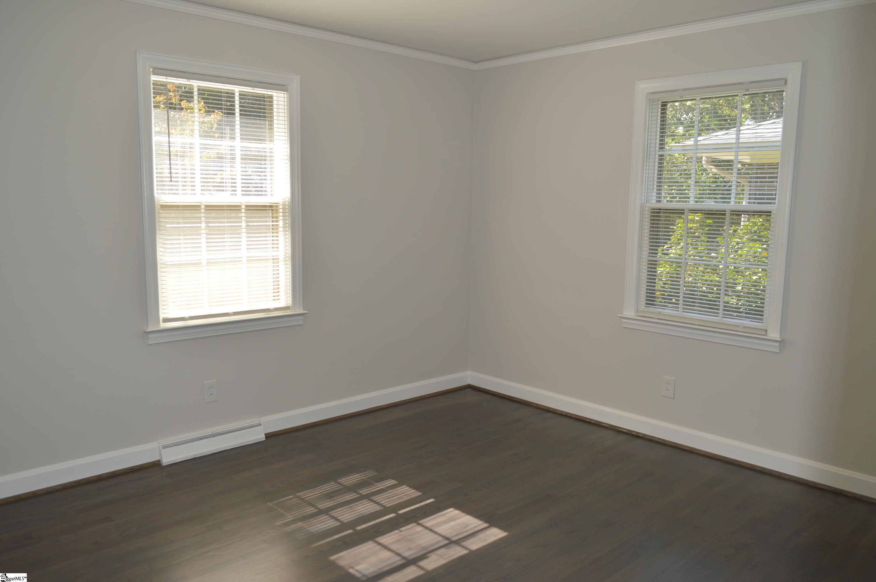 206 Hillside Drive Greer, SC 29651 - Photo 7 of 13