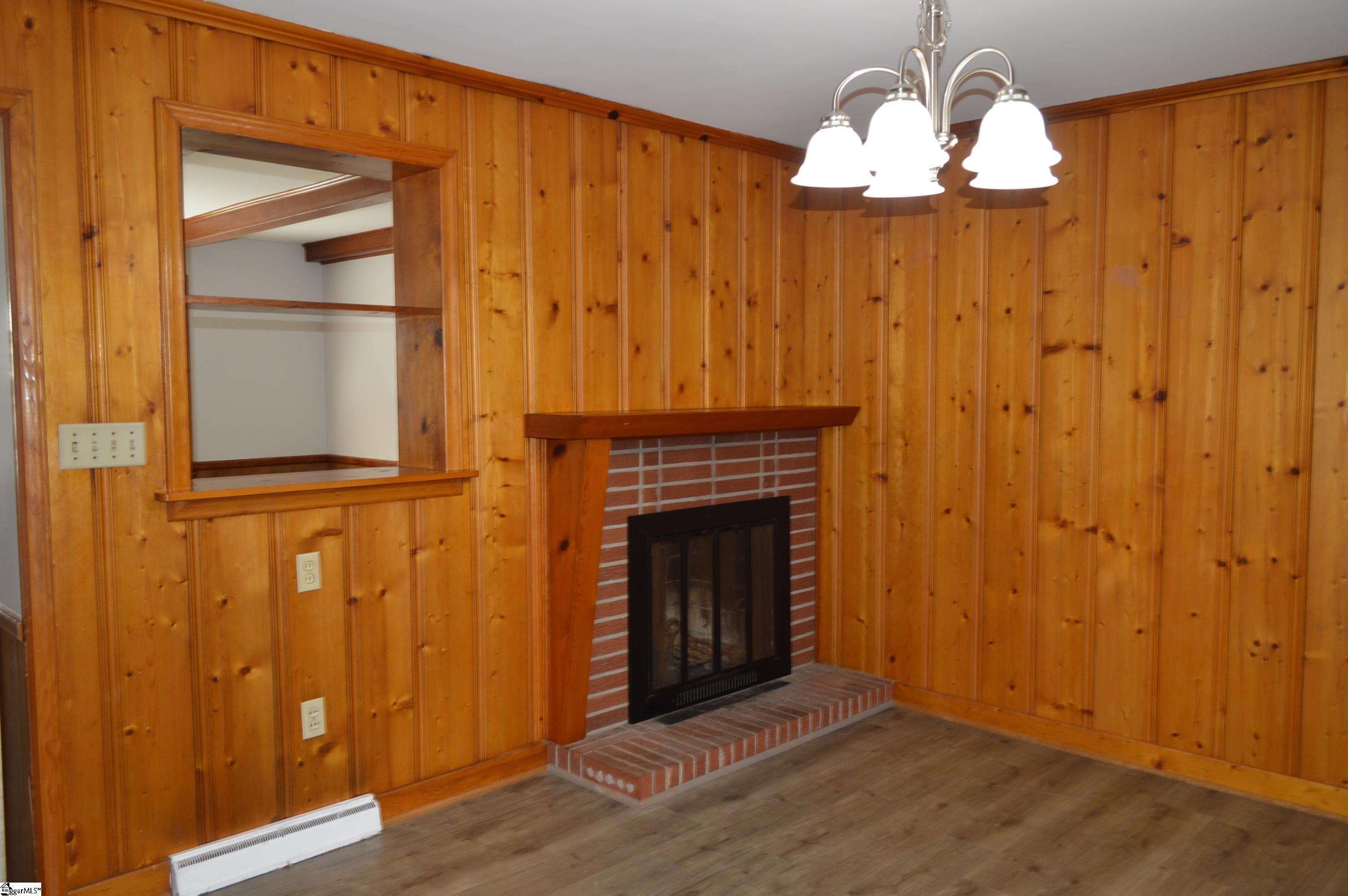 206 Hillside Drive Greer, SC 29651 - Photo 10 of 13