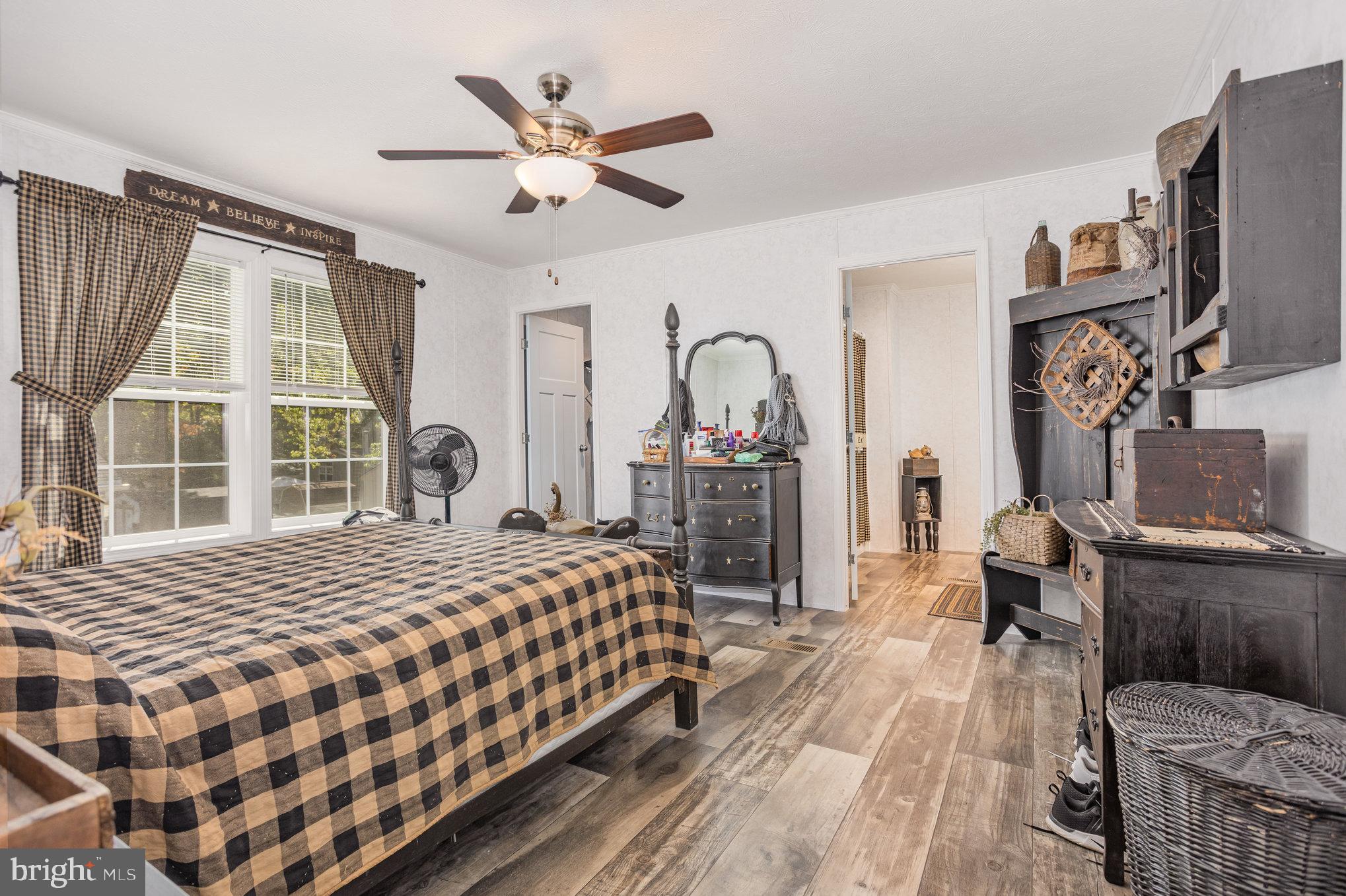 31 Cedar Street Manchester, PA 17345 - Photo 12 of 26 Primary Bedroom