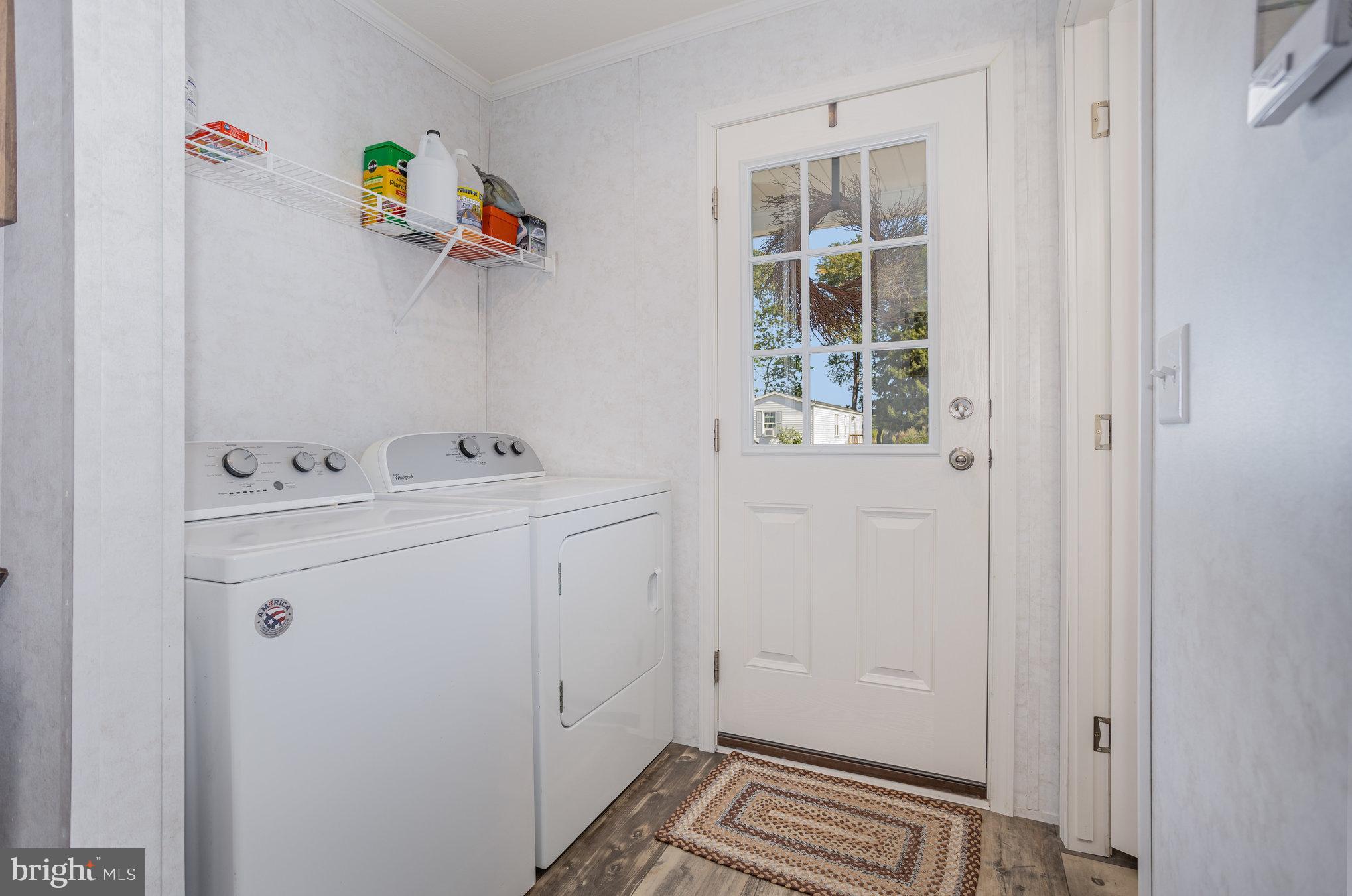 31 Cedar Street Manchester, PA 17345 - Photo 18 of 26 Washer/Dryer off kitvhen