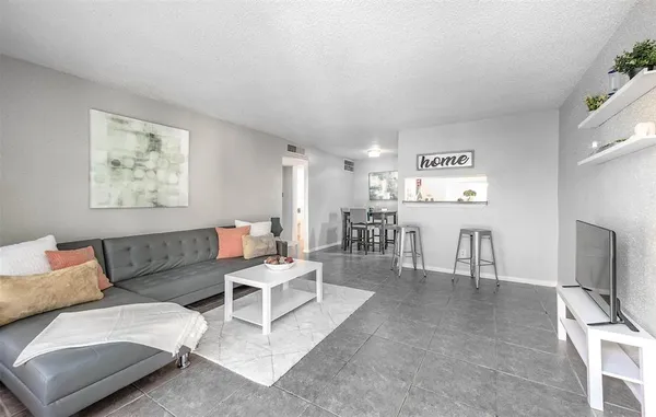 $1,110 | 4300 Shaver Street, Unit 11, Houston, TX 77034