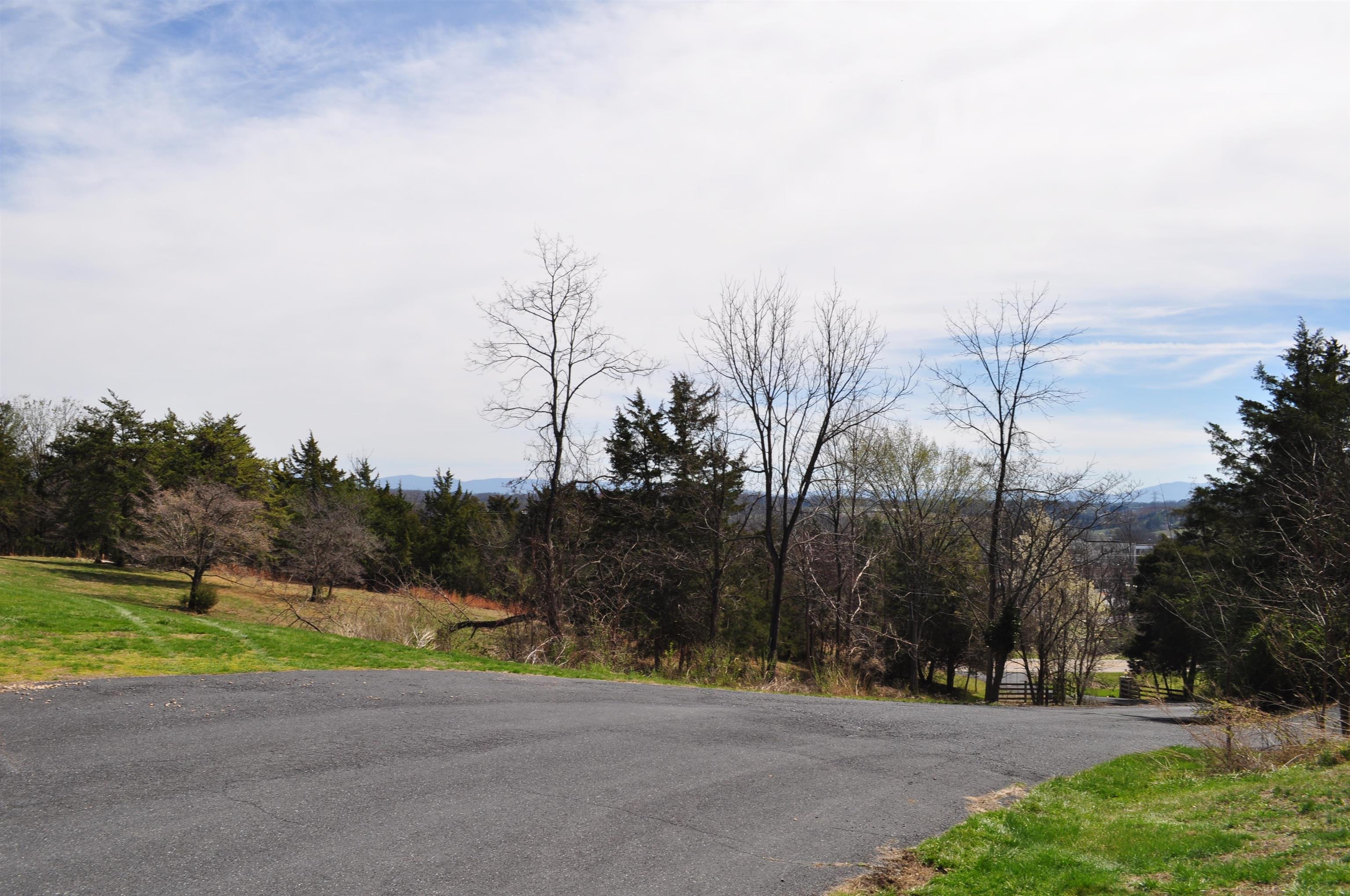 840 Commerce Road Staunton, VA 24401 - Photo 17 of 66