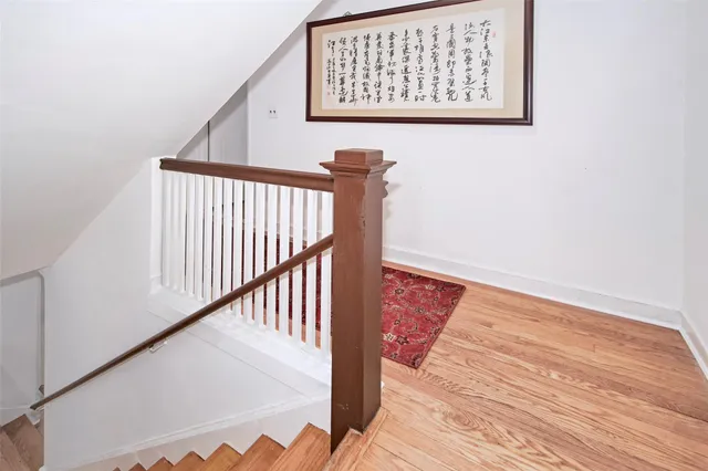 $1,378,000 | 2 Byworth Road, New Rochelle, NY 10804