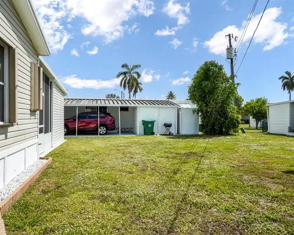 $324,900 | 8560 Southwest 20th Street, Davie, FL 33324