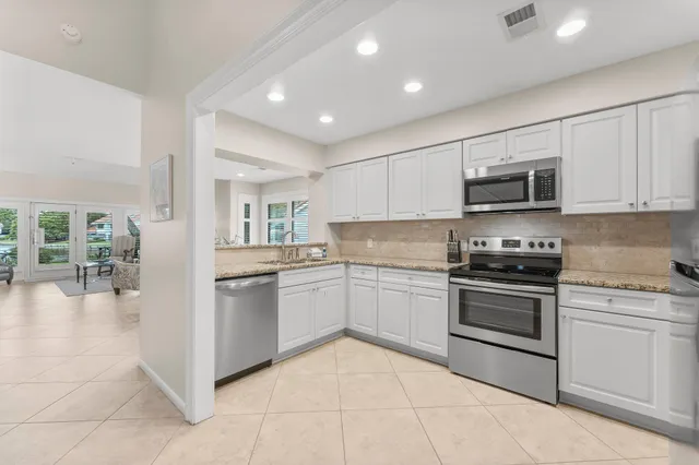 $3,000 | 5073 Beachwalk Way, Miramar Beach, FL 32550