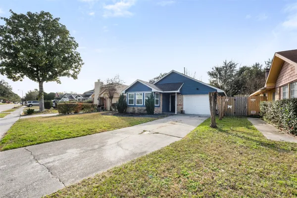 $2,000 | 9327 Golden Sunshine Drive, Houston, TX 77064