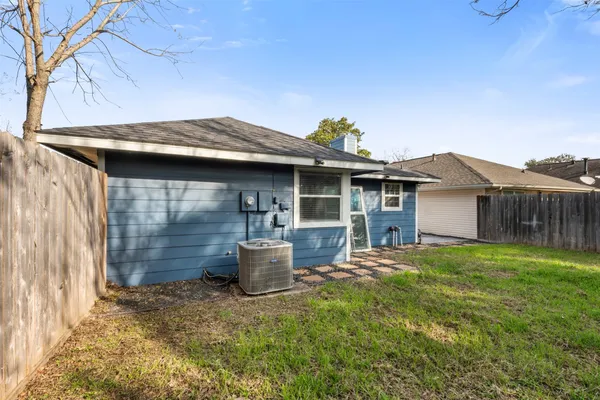$2,000 | 9327 Golden Sunshine Drive, Houston, TX 77064