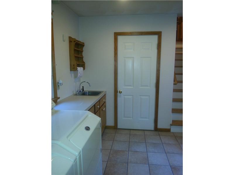 70 Fox Ridge Drive Cranston, RI 02921 - Photo 19 of 25 Other.