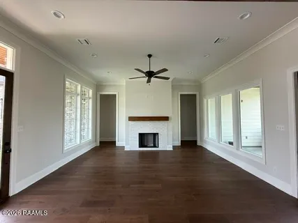 $385,000 | 405 Sanctuary Lane, Lafayette, LA 70503
