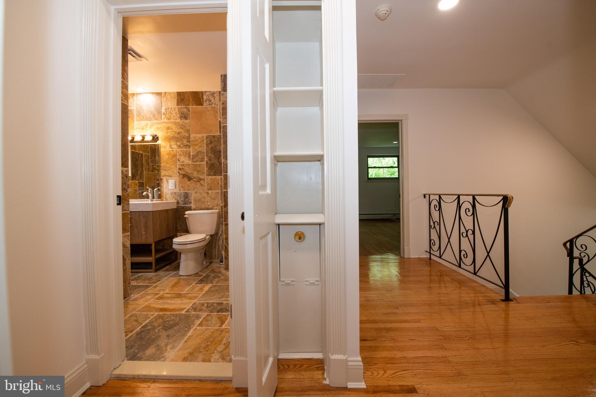 504 Davis Road Cheltenham, PA 19012 - Photo 34 of 50