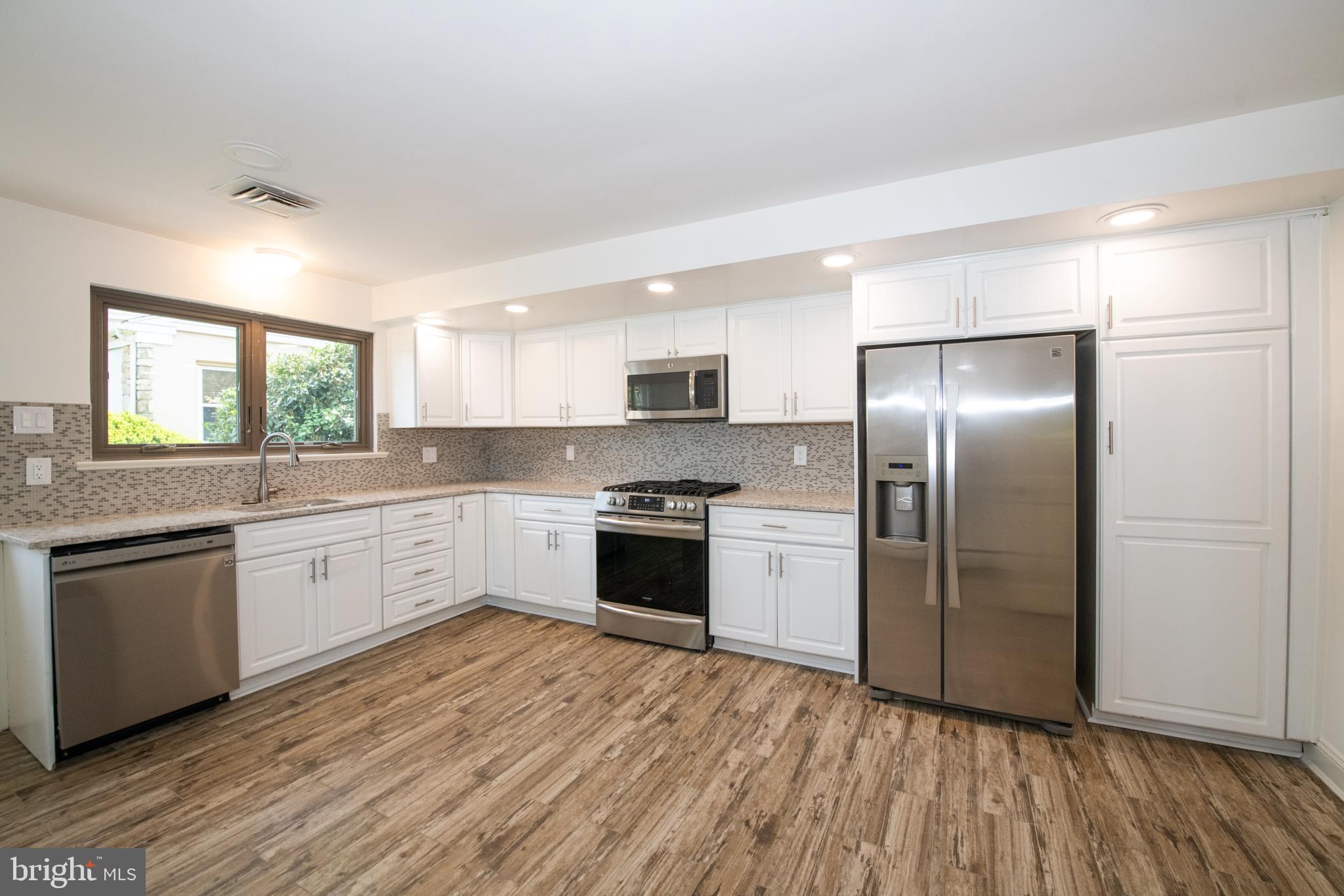 504 Davis Road Cheltenham, PA 19012 - Photo 8 of 50