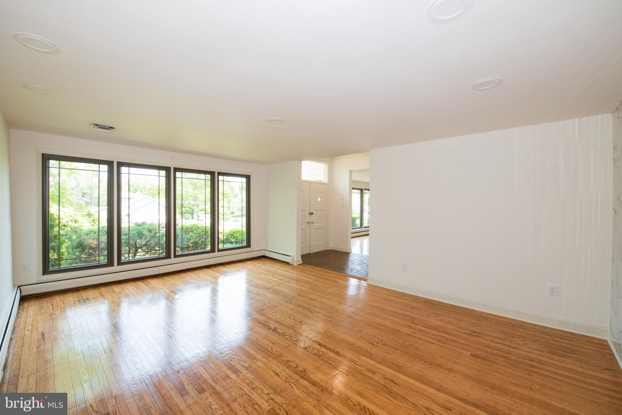 504 Davis Road Cheltenham, PA 19012 - Photo 10 of 50