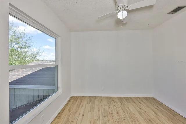 $2,395 | 14805 Lake Forest Drive, Lutz, FL 33559