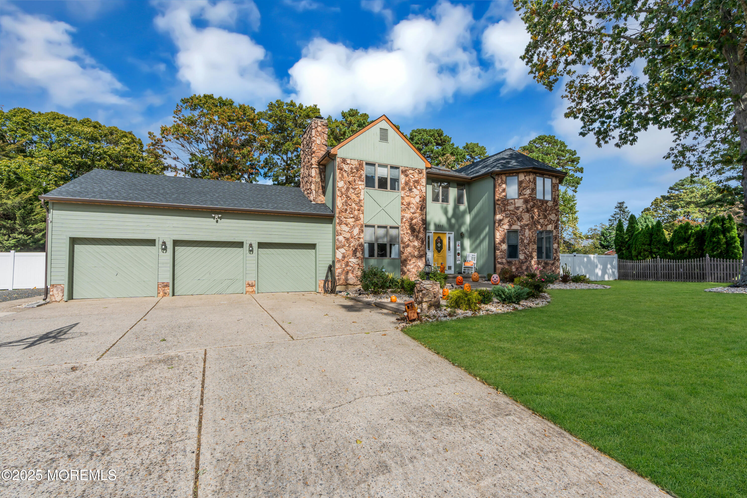 581 Winding River Road Brick, NJ 08724 - Photo 8 of 91 005_dsc02299-1_122