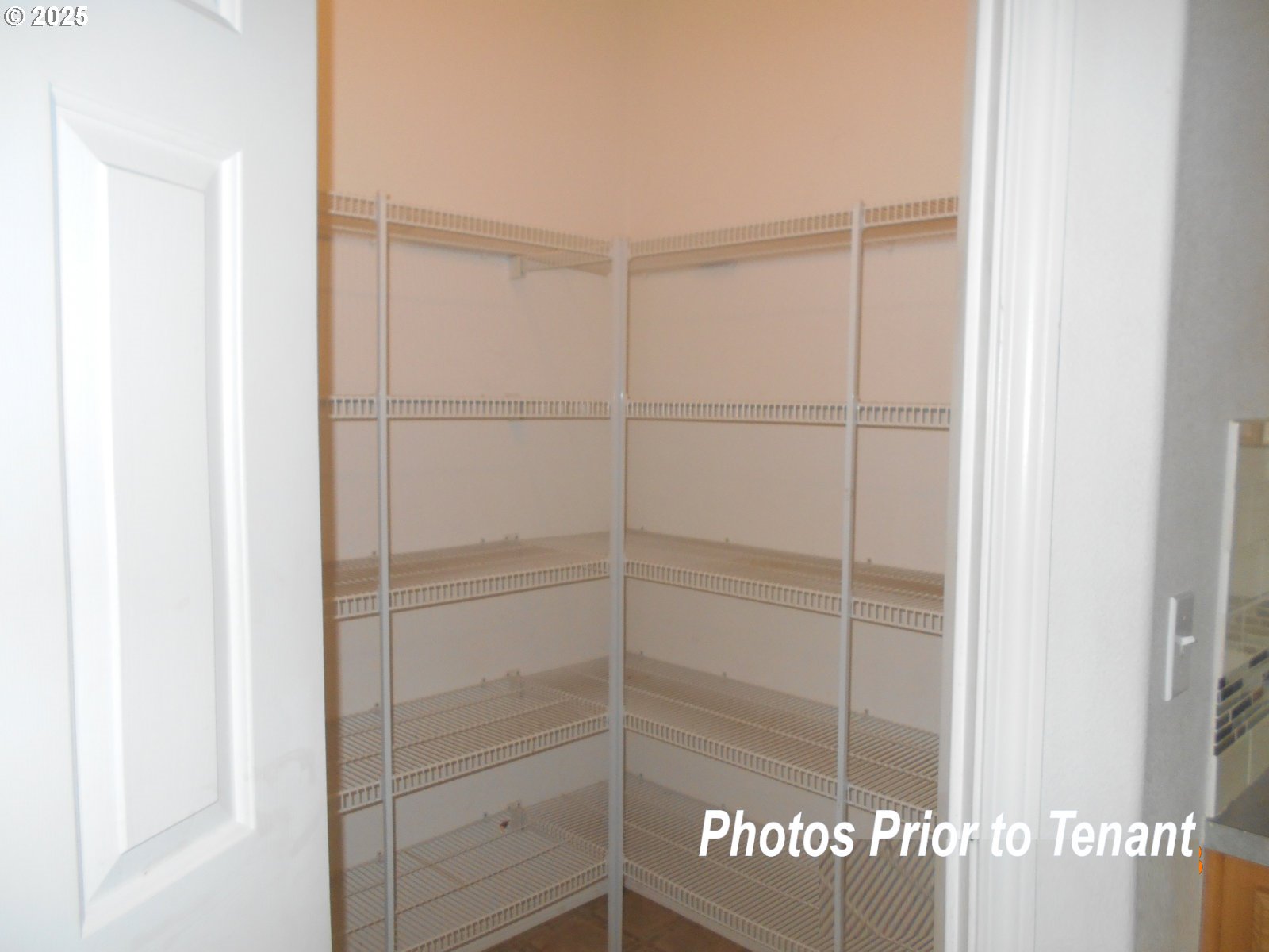 16300 Northeast 43rd Way Vancouver, WA 98682 - Photo 5 of 24