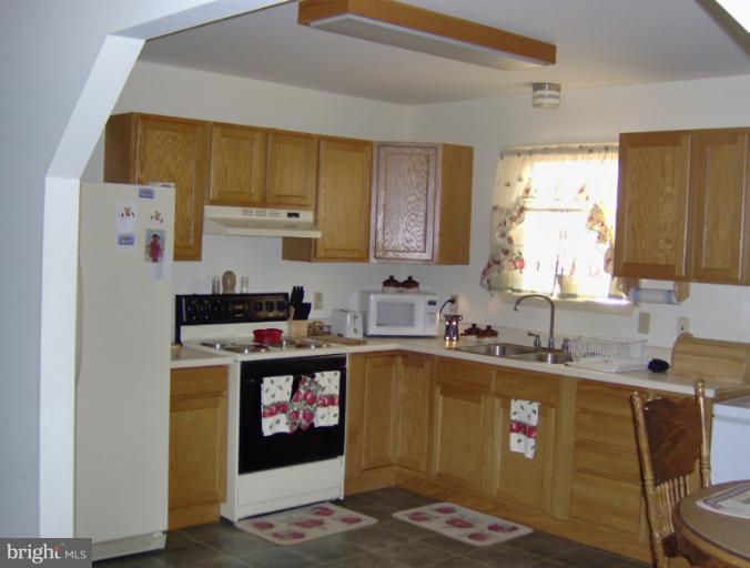 49 Calvert Road Rising Sun, MD 21911 - Photo 10 of 13 Kitchen