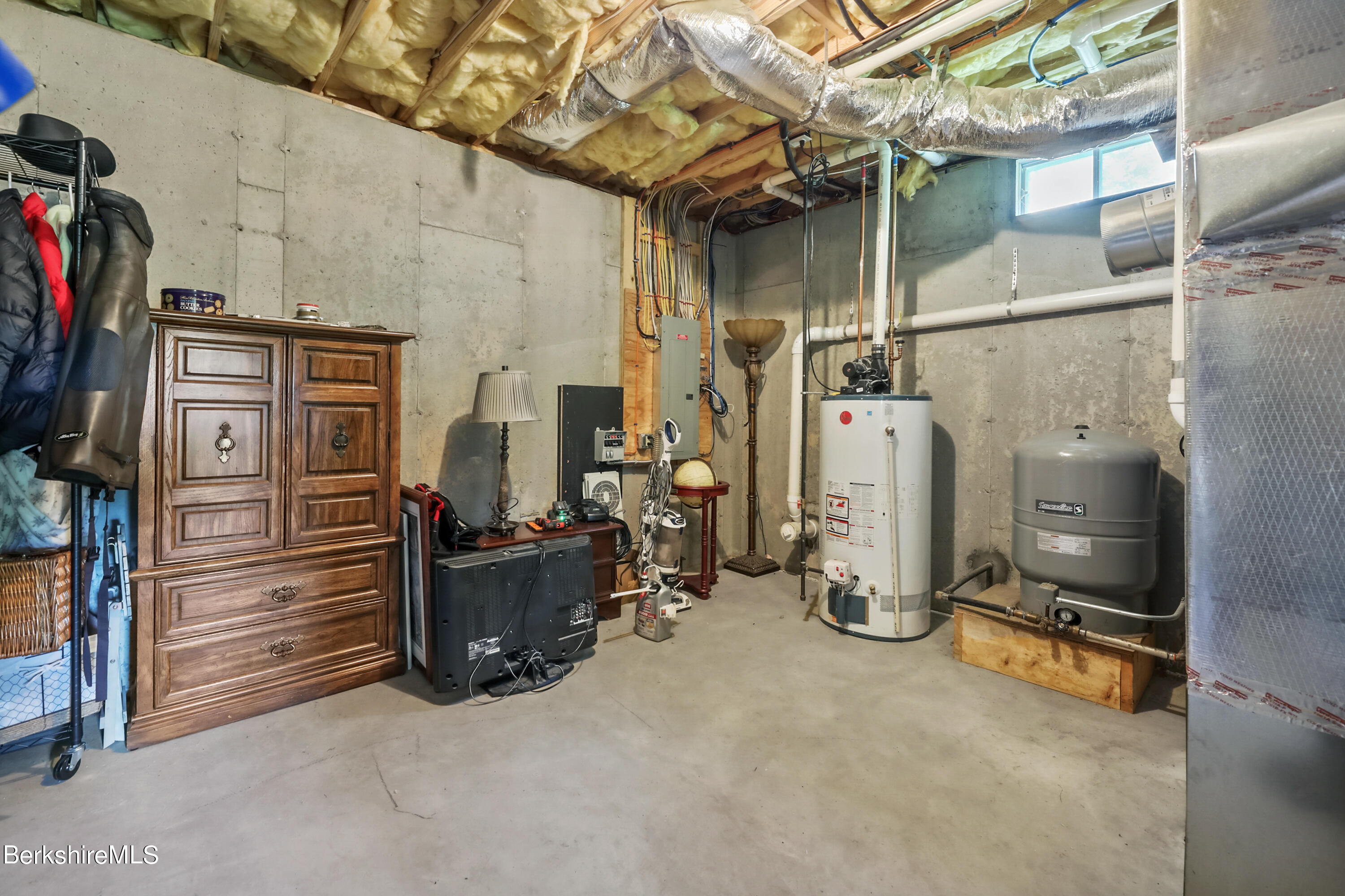 410 W Road Adams, MA 01220 - Photo 32 of 49 Lower Level