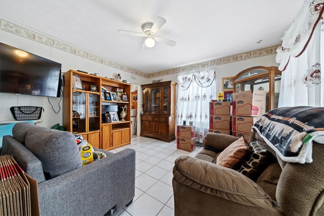 65 Bain Street Cranston, RI 02920 - Photo 19 of 44 FIRST FLOOR